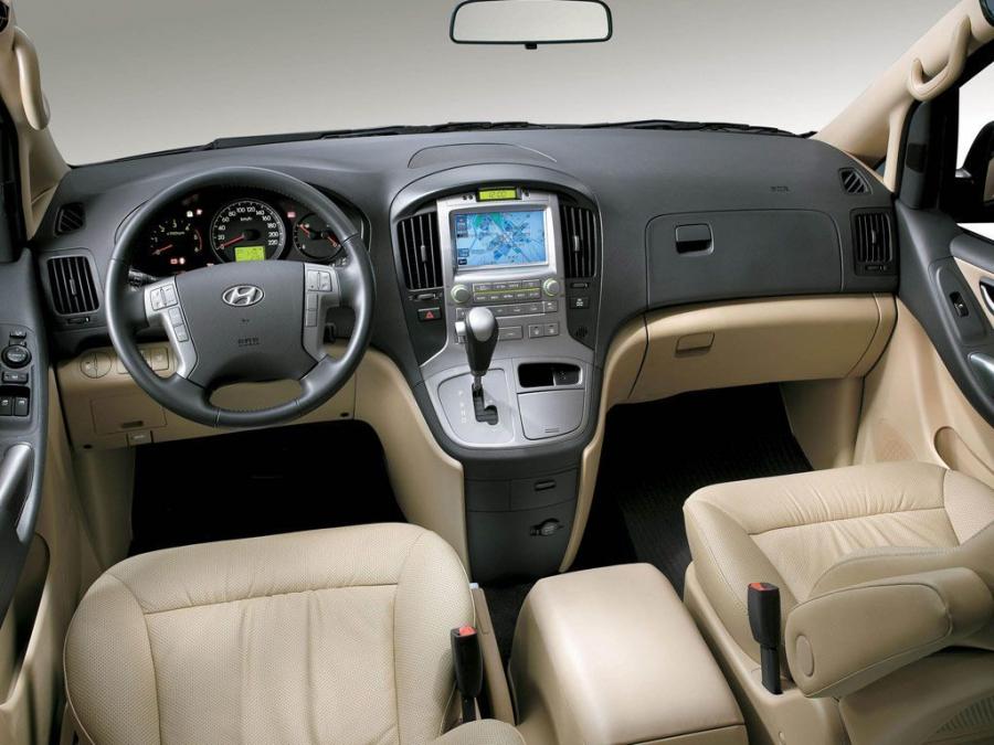  Hyundai H1 2008 года  (фото 24 из 39)